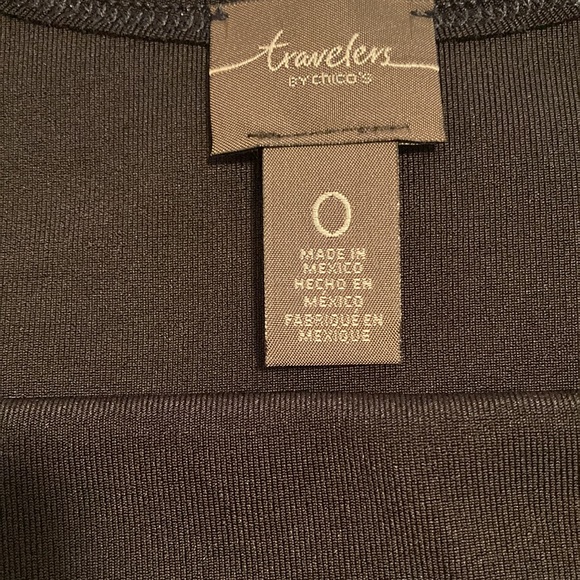 NWOT - Chico’s Travelers Classic India Ink Convertible Tank Top - Sz 0 - Picture 7 of 11